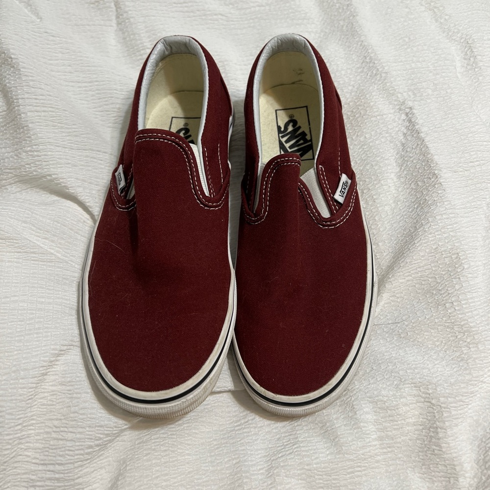 GARNET SLIP ON VANS